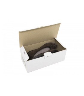 Caja de cartón automontable para zapatos de mujer de color blanco, con zapatos dentro (no incluidos)