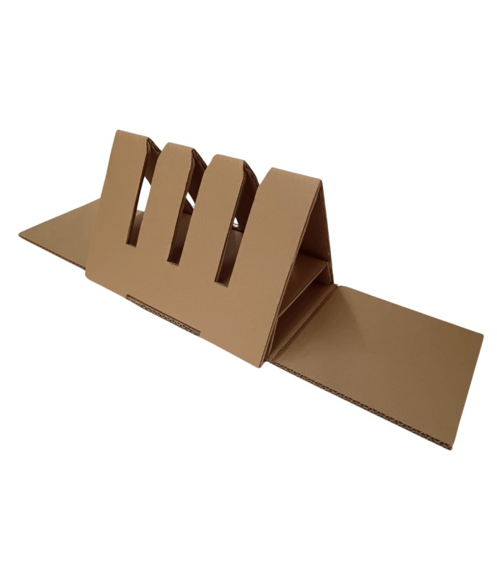 Peine se utiliza dentro de las cajas como método de sujeción de la mercancía.