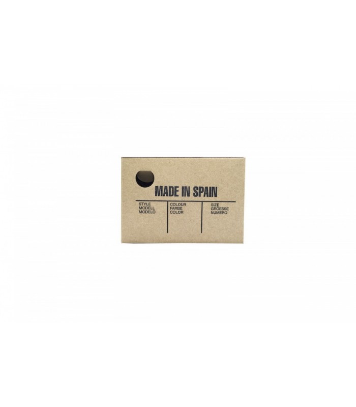 Caja de cartón fondo automático para zapatos de niño, cerrada.